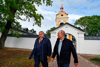 Ο ρώσος ολιγάρχης Ίγκορ Σέτσιν με τον Πούτιν